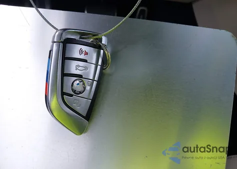 2019 BMW 540I из США, поврежденный, VIN WBAJE5C56KWW40513